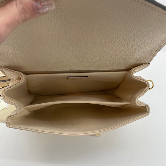 ❌❌sold❌❌Louis Vuitton Bi-Color Pouchette Métis - Picture 7 of 10